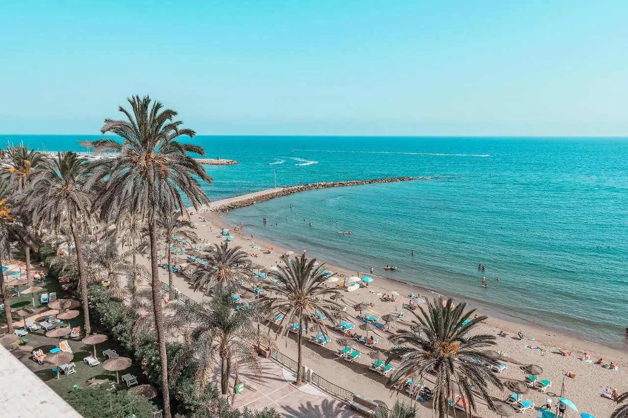 Puerto Azul Marbella contacts