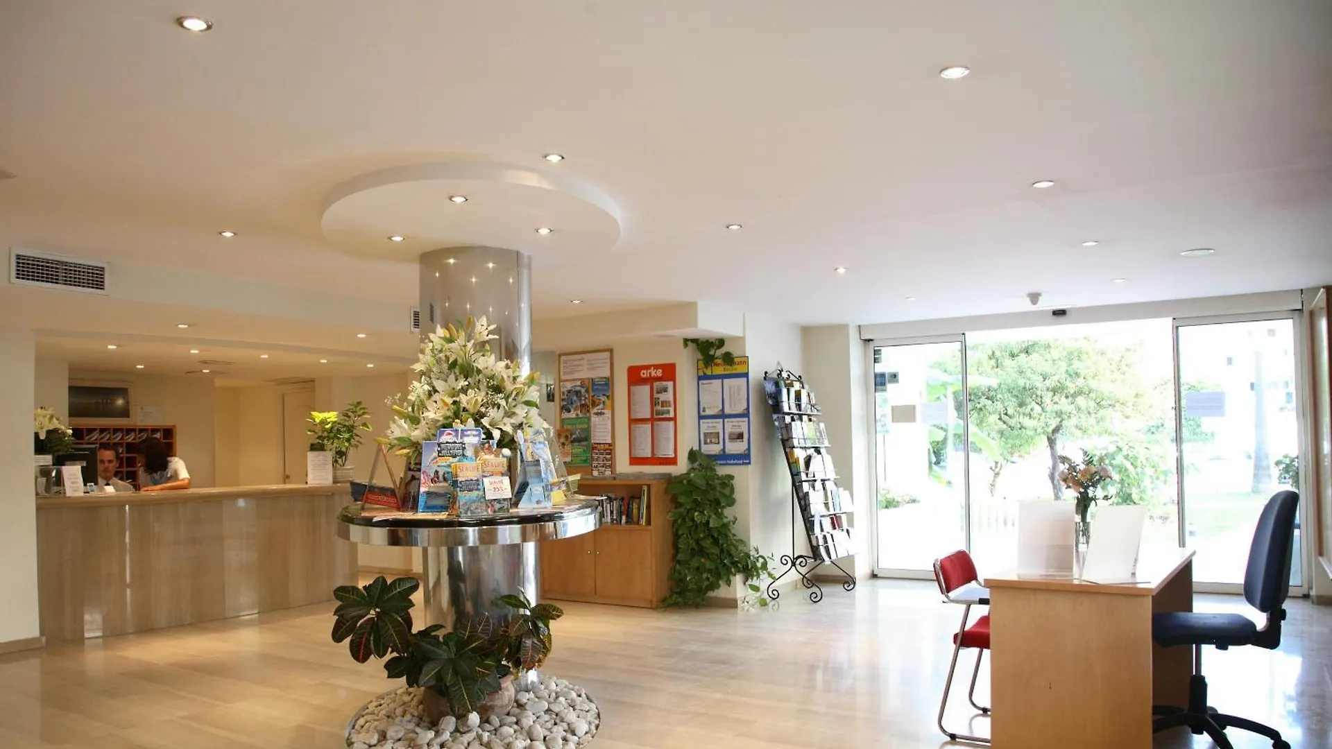 Aparthotel Puerto Azul Marbella Spagna