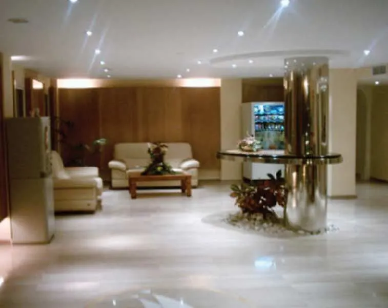 Aparthotel Puerto Azul Marbella Spagna