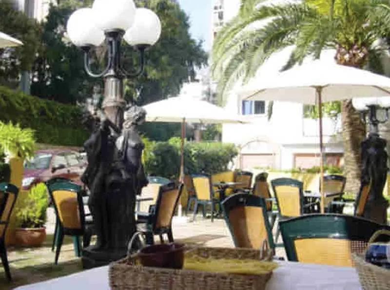 Aparthotel Puerto Azul Marbella Appartamento